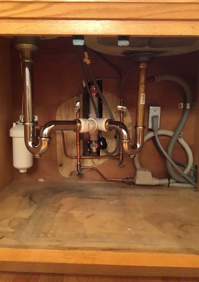 plumbing-sink-pipe-repair