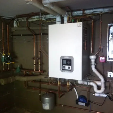 Hydronic heating system